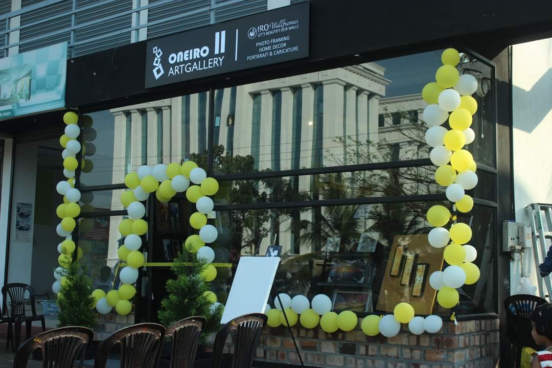 ONEIRO HOUSE ART GALLERY & DECORATIVE
